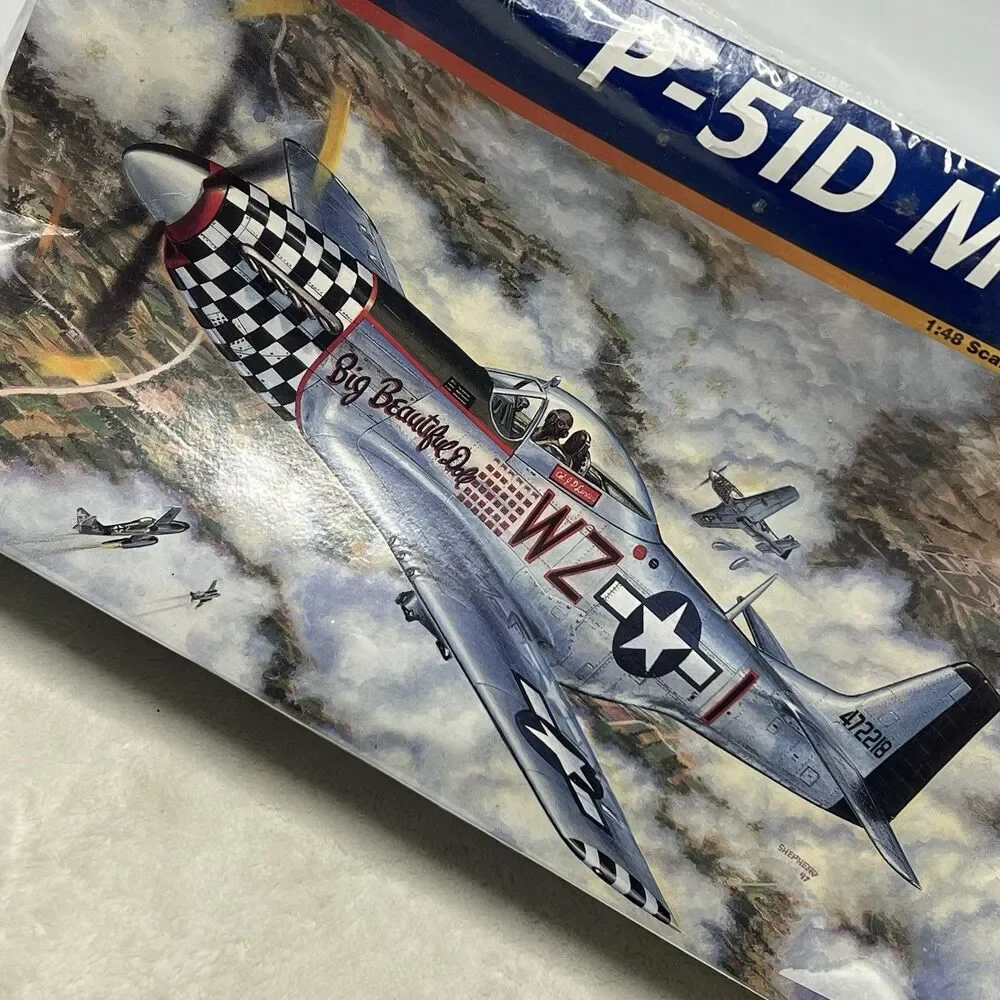 Revell P-51D Mustang WWII Fighter Plane 1:48 scale Plastic Model 85-5241 Sealed